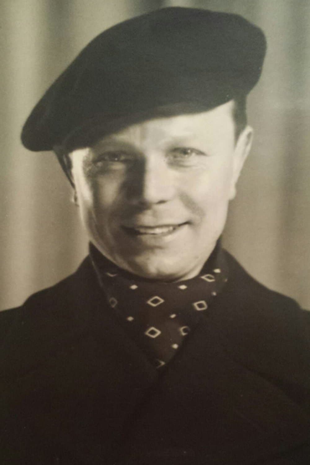 Erich Gühne profile