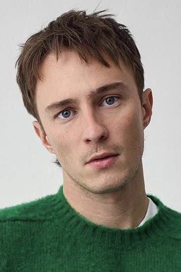 Drew Starkey profile