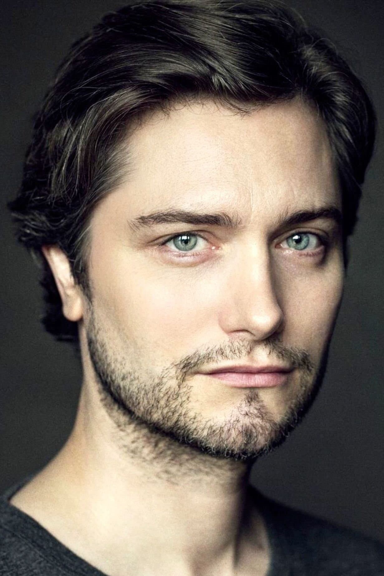 Lee Williams profile