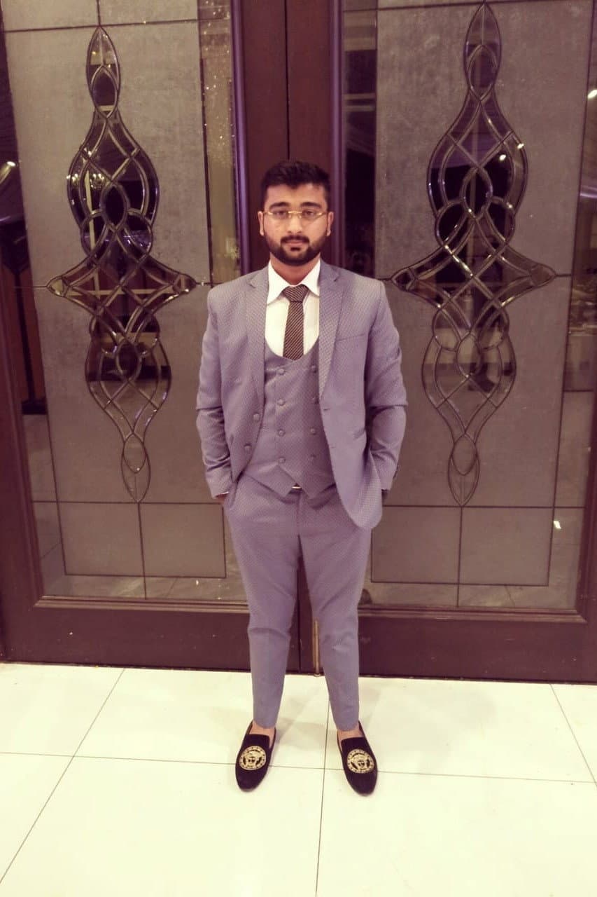 Imran Manzoor profile