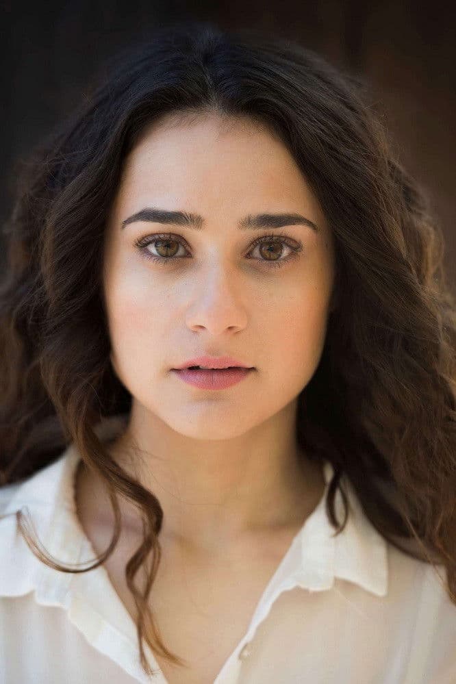 Danielle Catanzariti profile