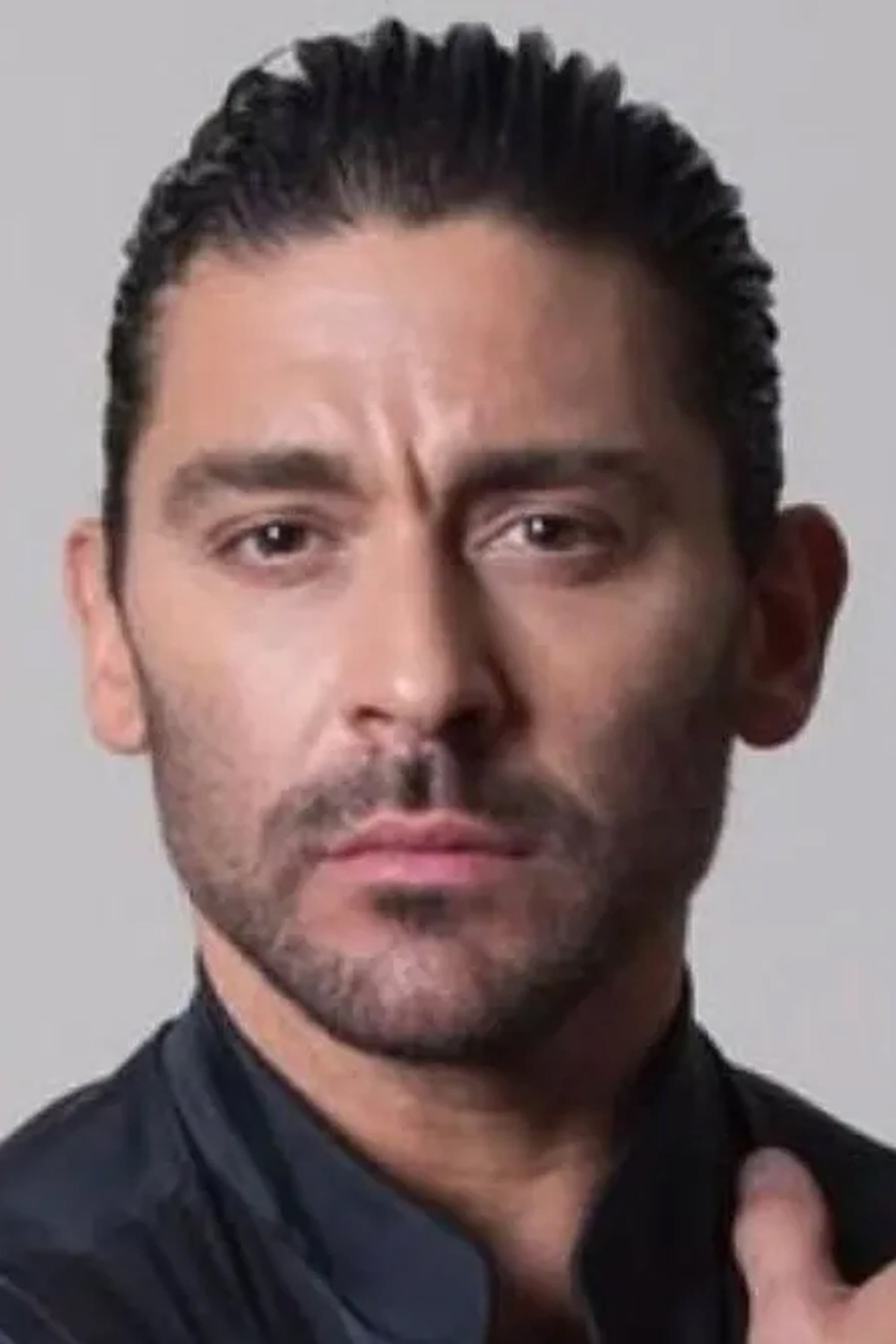 Hernán Piquín profile