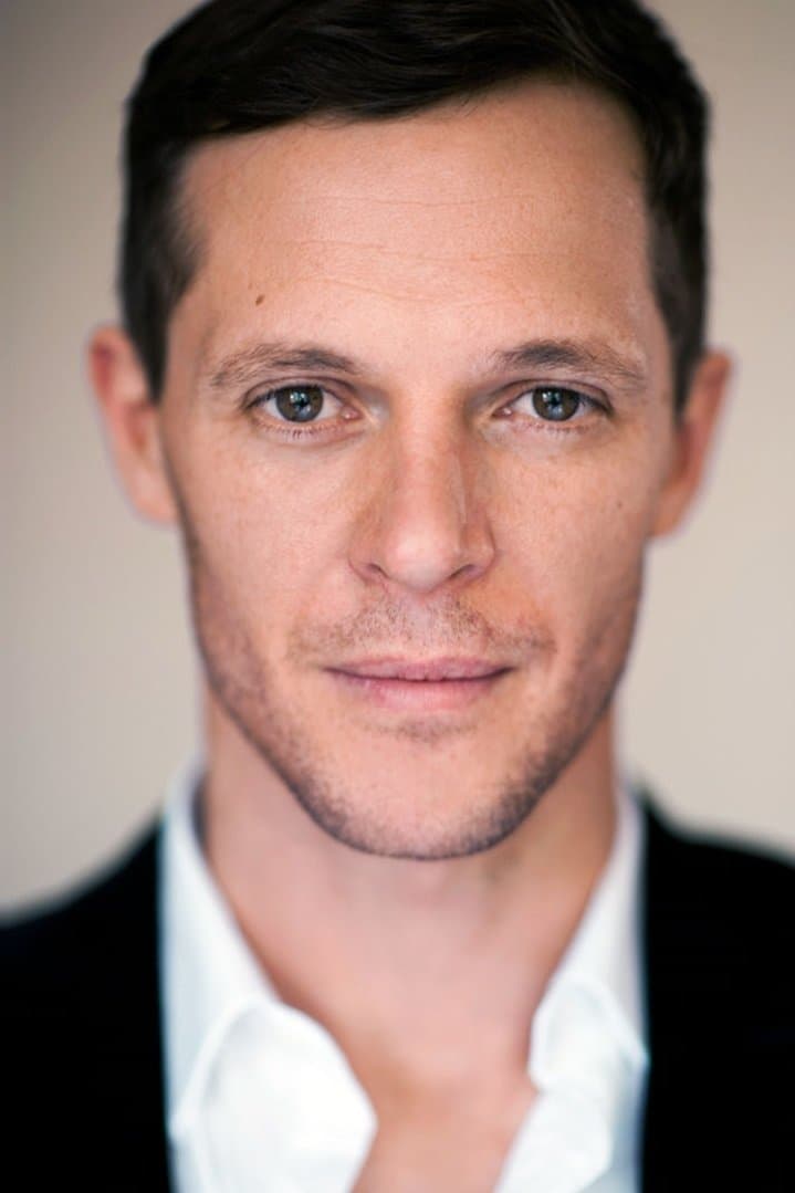 Gareth Reeves profile