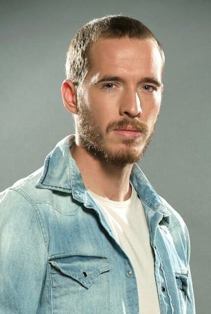 Javier Ríos profile