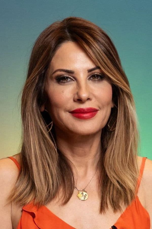 Hande Kazanova profile