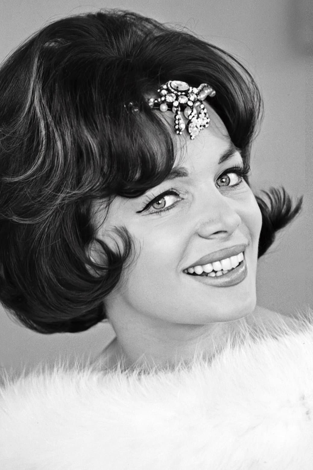 Renate Ewert profile