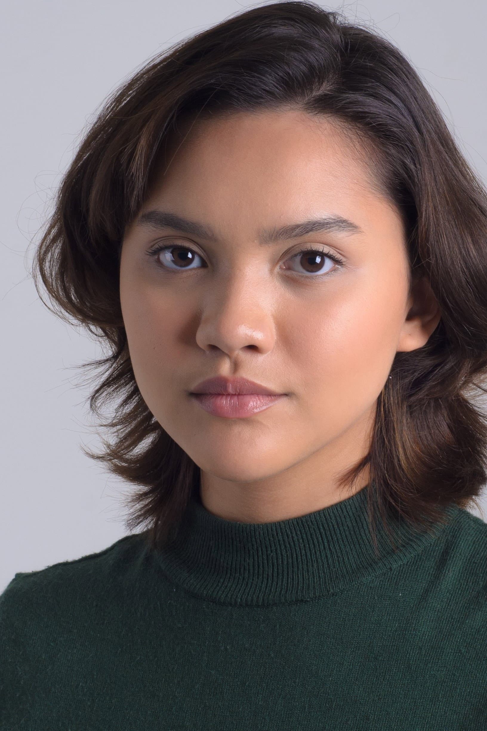 Mia Sara Shauki profile