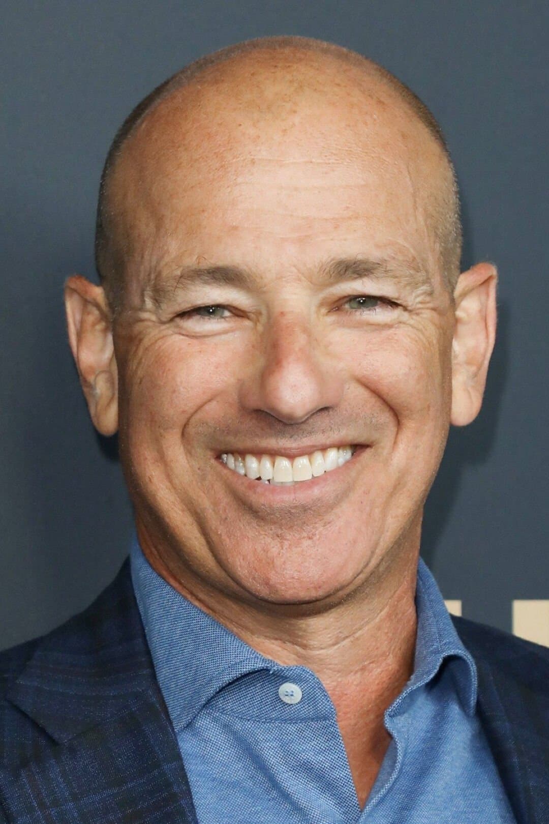 Howard Gordon profile