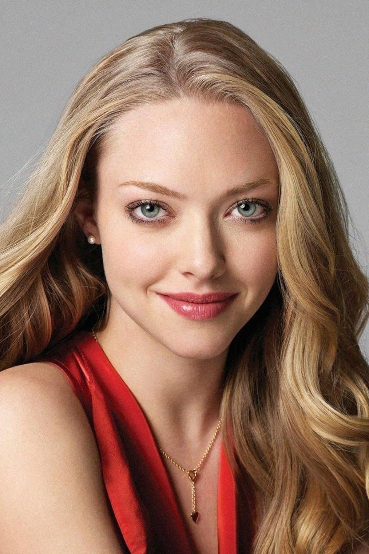 Amanda Seyfried profile