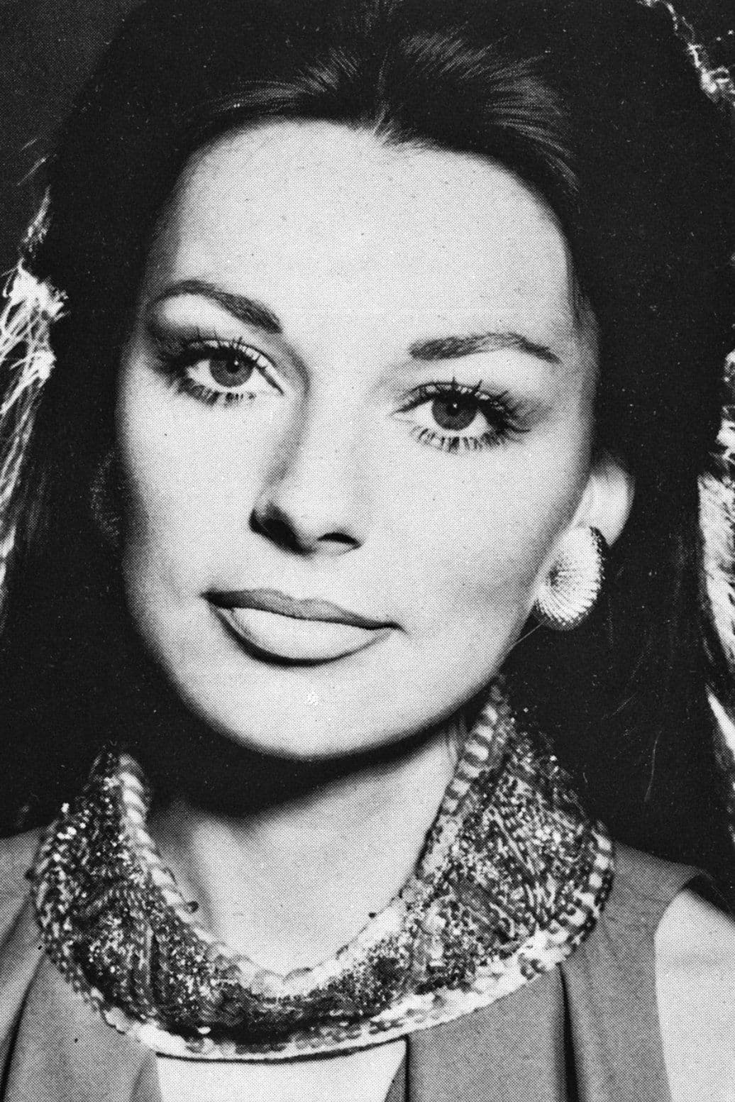 Evelyn Opela profile