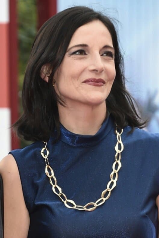 Corinna Locastro profile