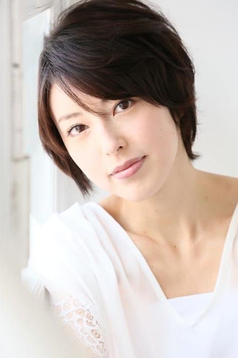 Mami Abe profile