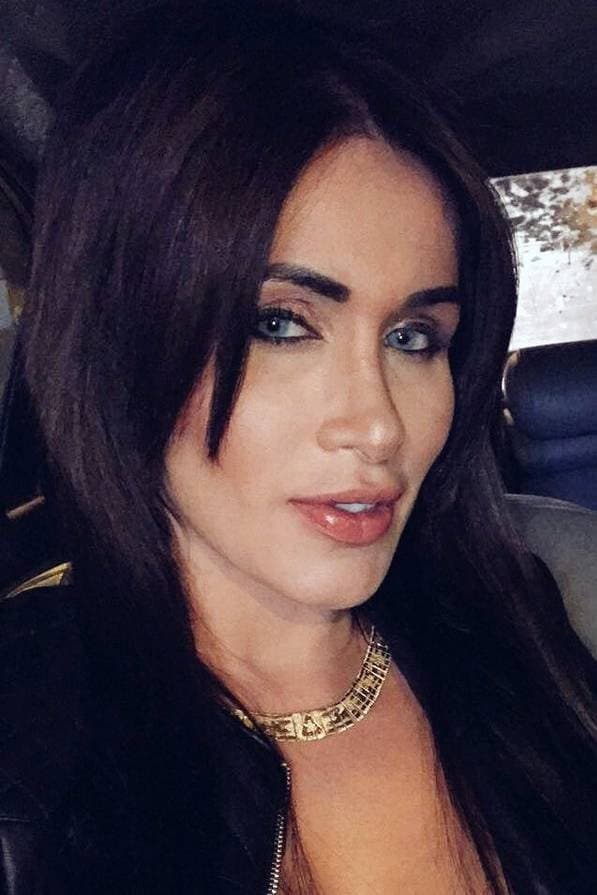 Stefanía Cedeño profile