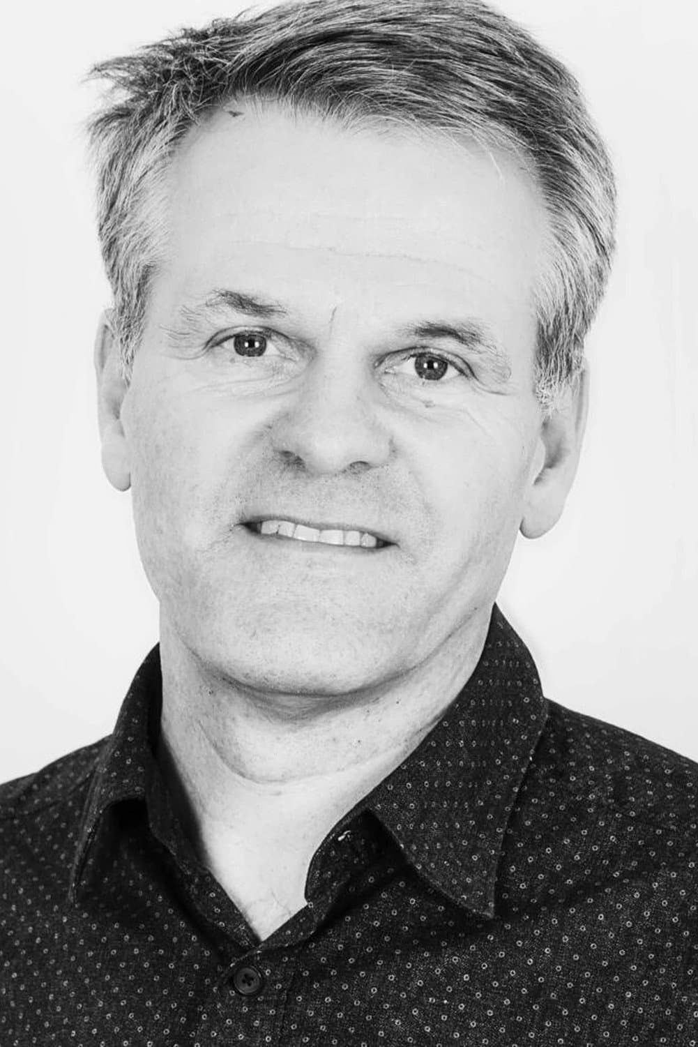 Peter Worsley profile