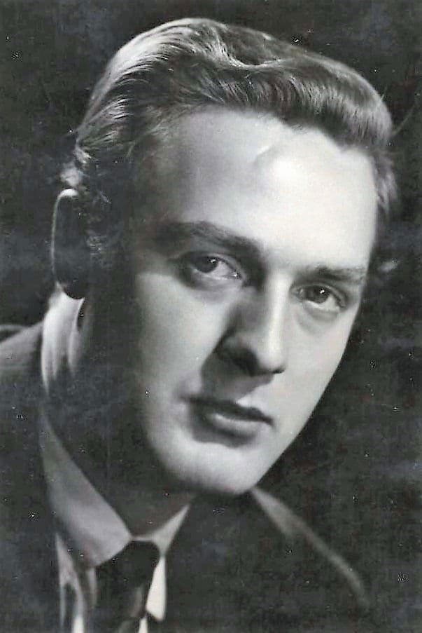 Mario Berriatúa profile