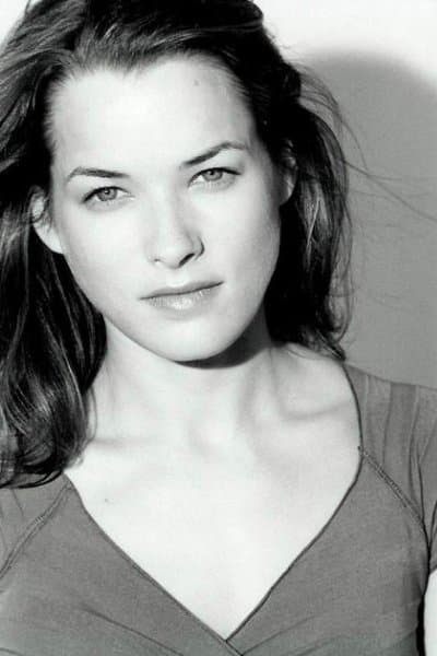 Nicole DeHuff profile