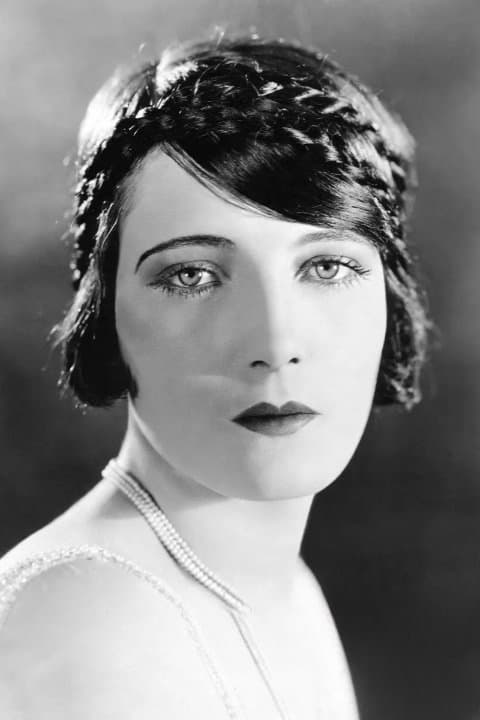 Pauline Starke profile