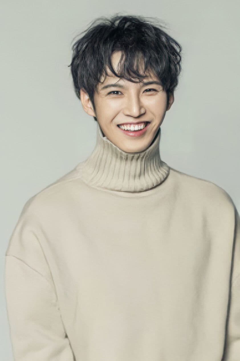 Choo Suk-young profile