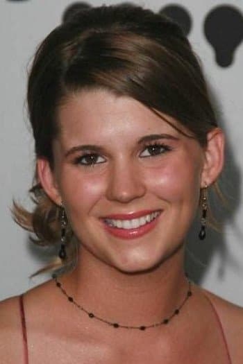 Lindze Letherman profile