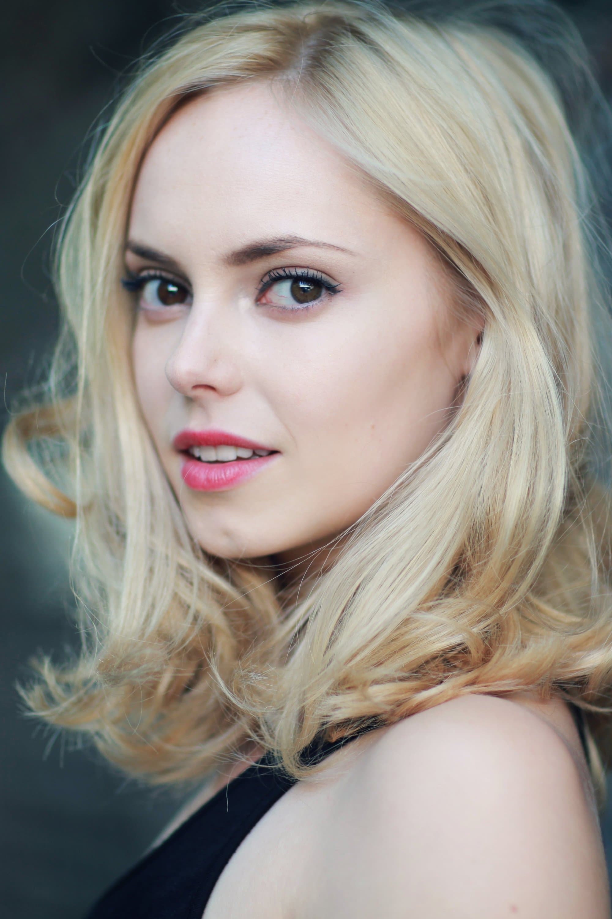 Hannah Tointon profile