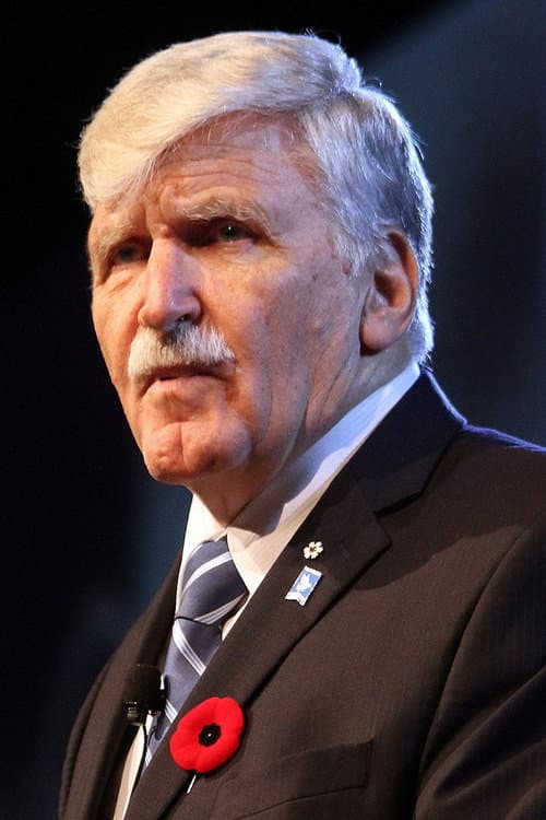 Roméo Dallaire profile