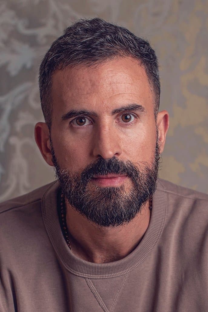 Lucio Castro profile