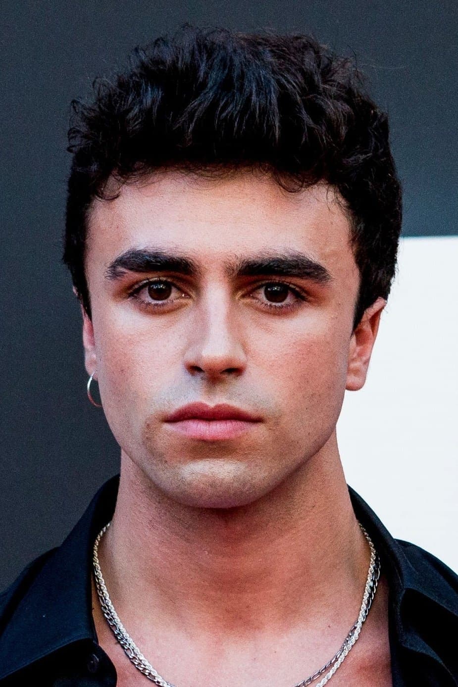 Itzan Escamilla profile