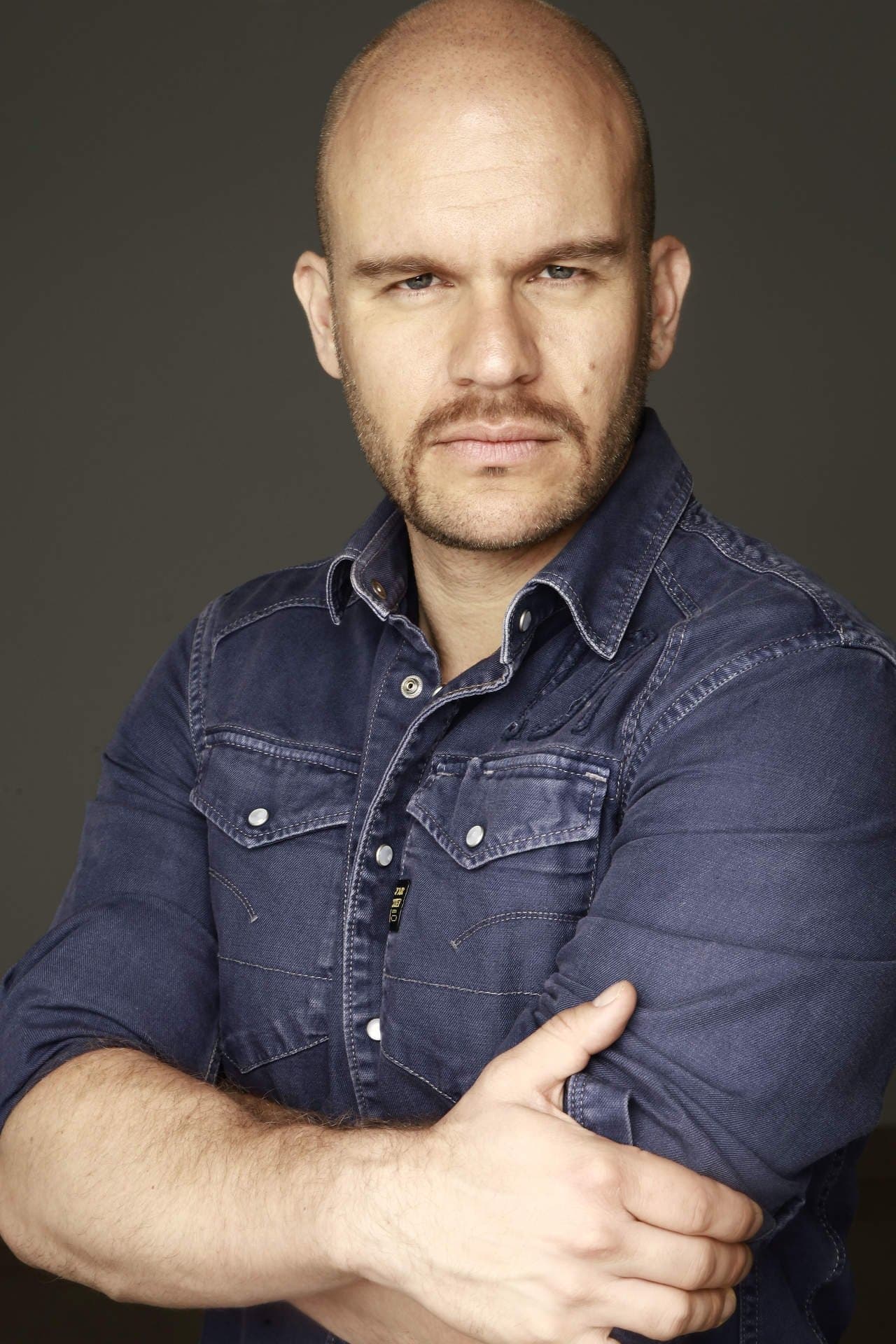 Ricardo Leguizamo profile