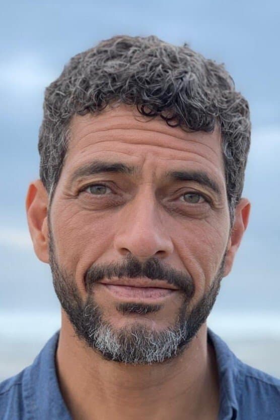 Derek Horsham profile