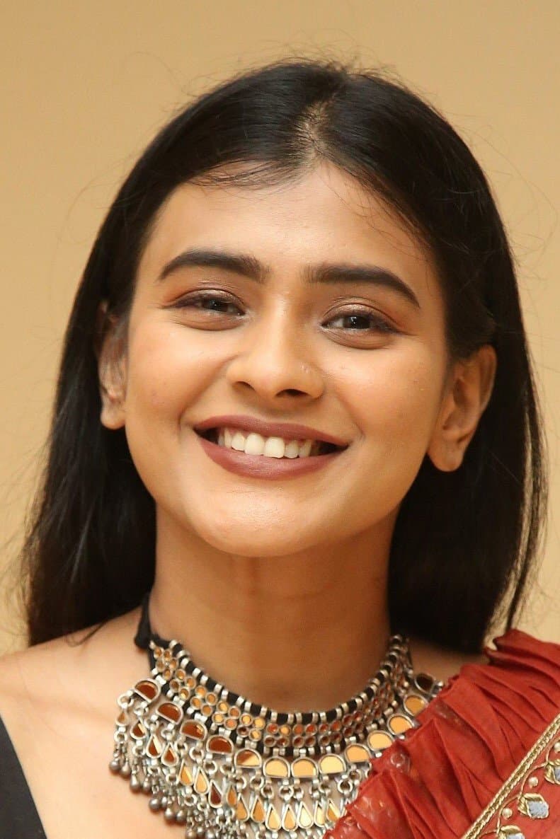 Hebah Patel profile