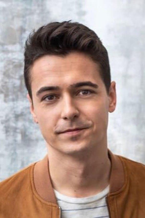 Tanner Zipchen profile