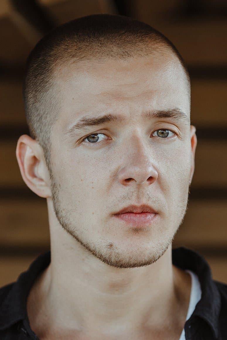 Artem Suchkov profile