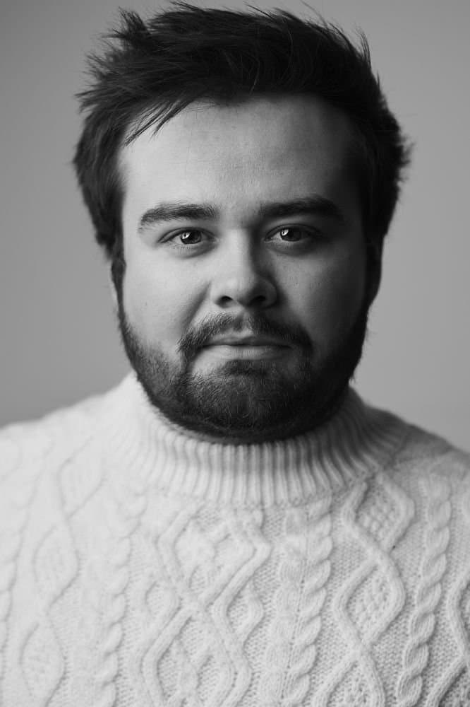 Damian Thüne profile