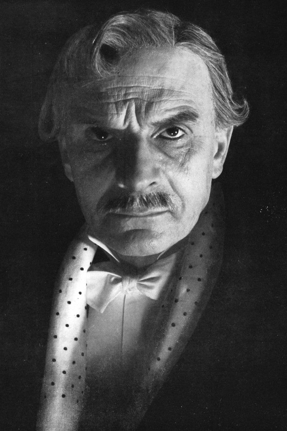 Sergio Tofano profile