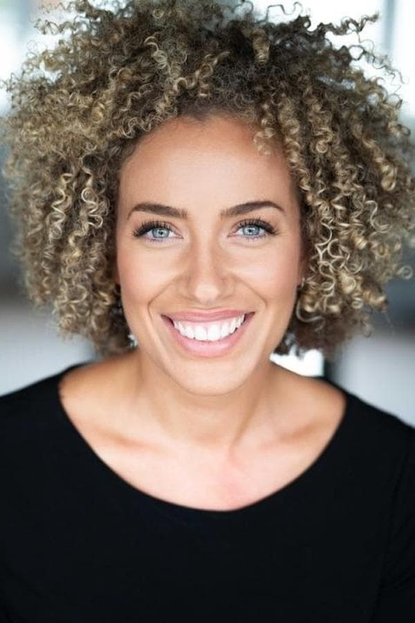 Stephanie Siadatan profile