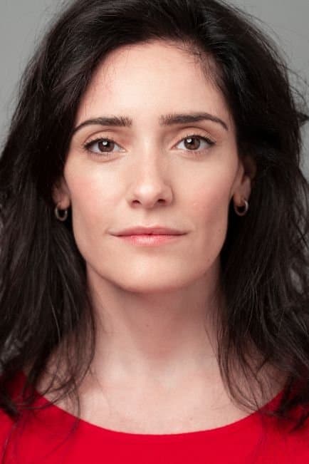 Melania Cruz profile