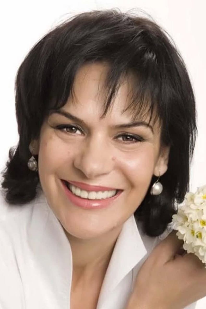 Elvira Diamanti profile