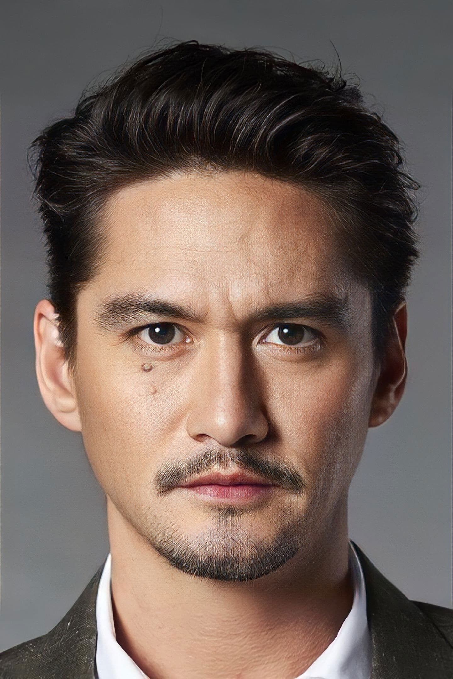 Ananda Everingham profile