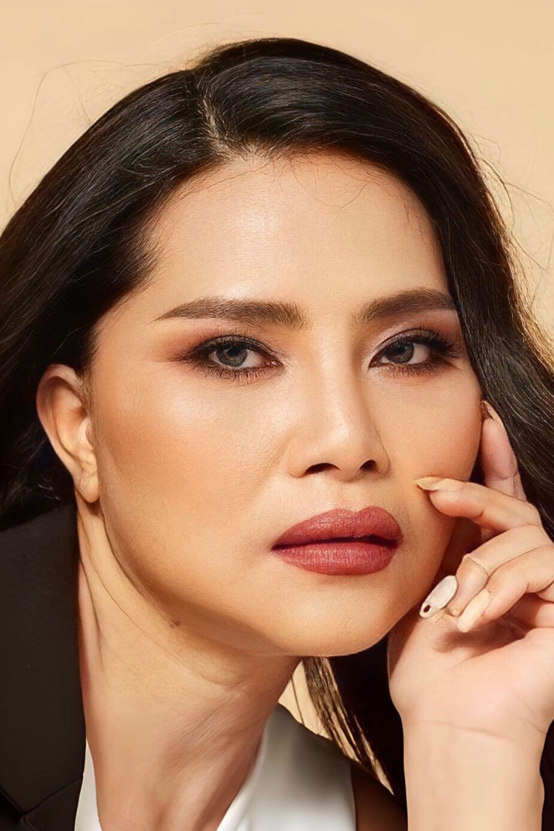 Sunaree Ratchasima profile