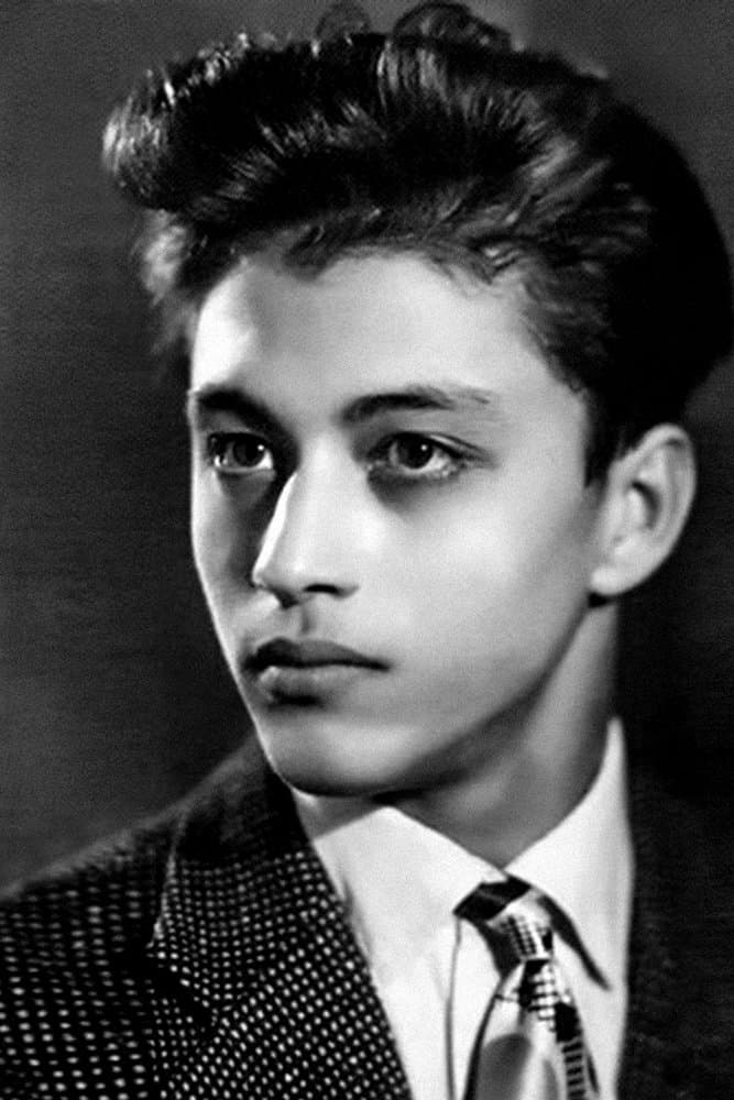 Ruslan Akhmetov profile