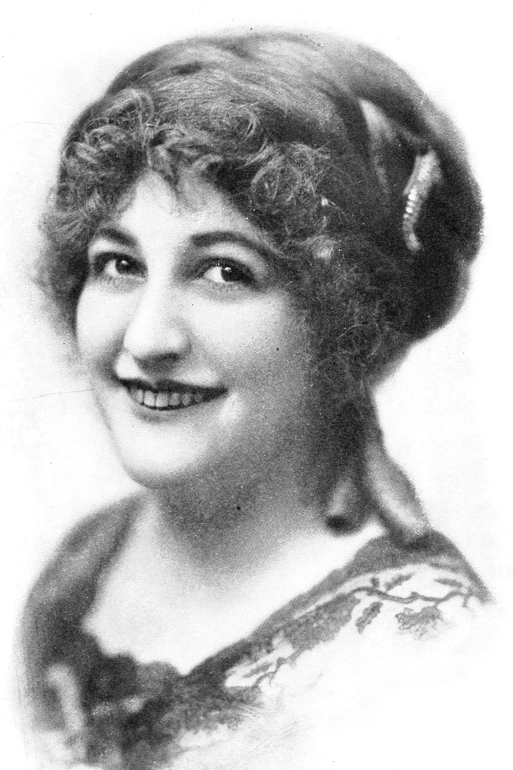 Octavia Handworth profile