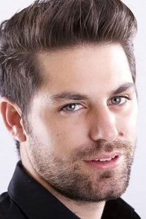 Renato López profile