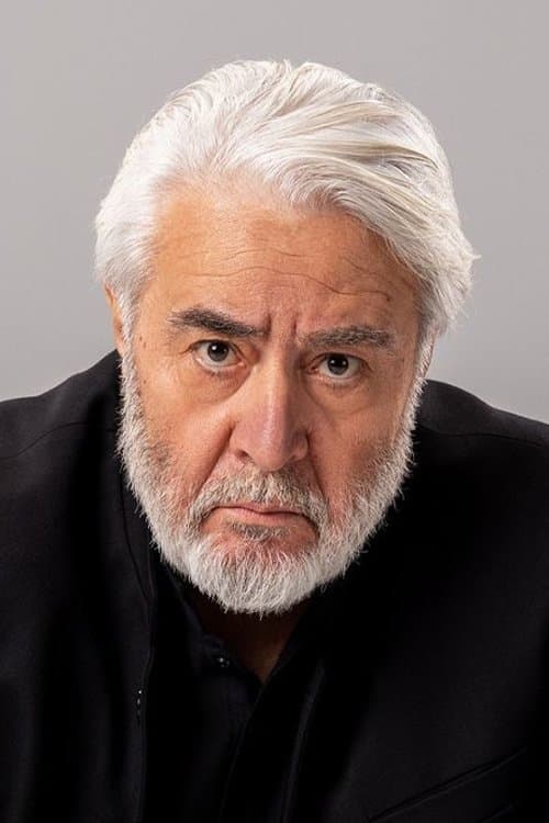 Uğur Yücel profile