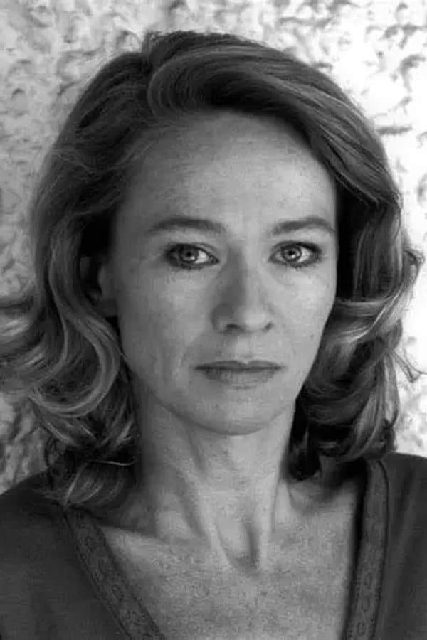 Louise Bangay profile