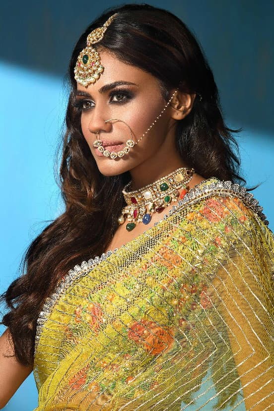 Apeksha Porwal profile