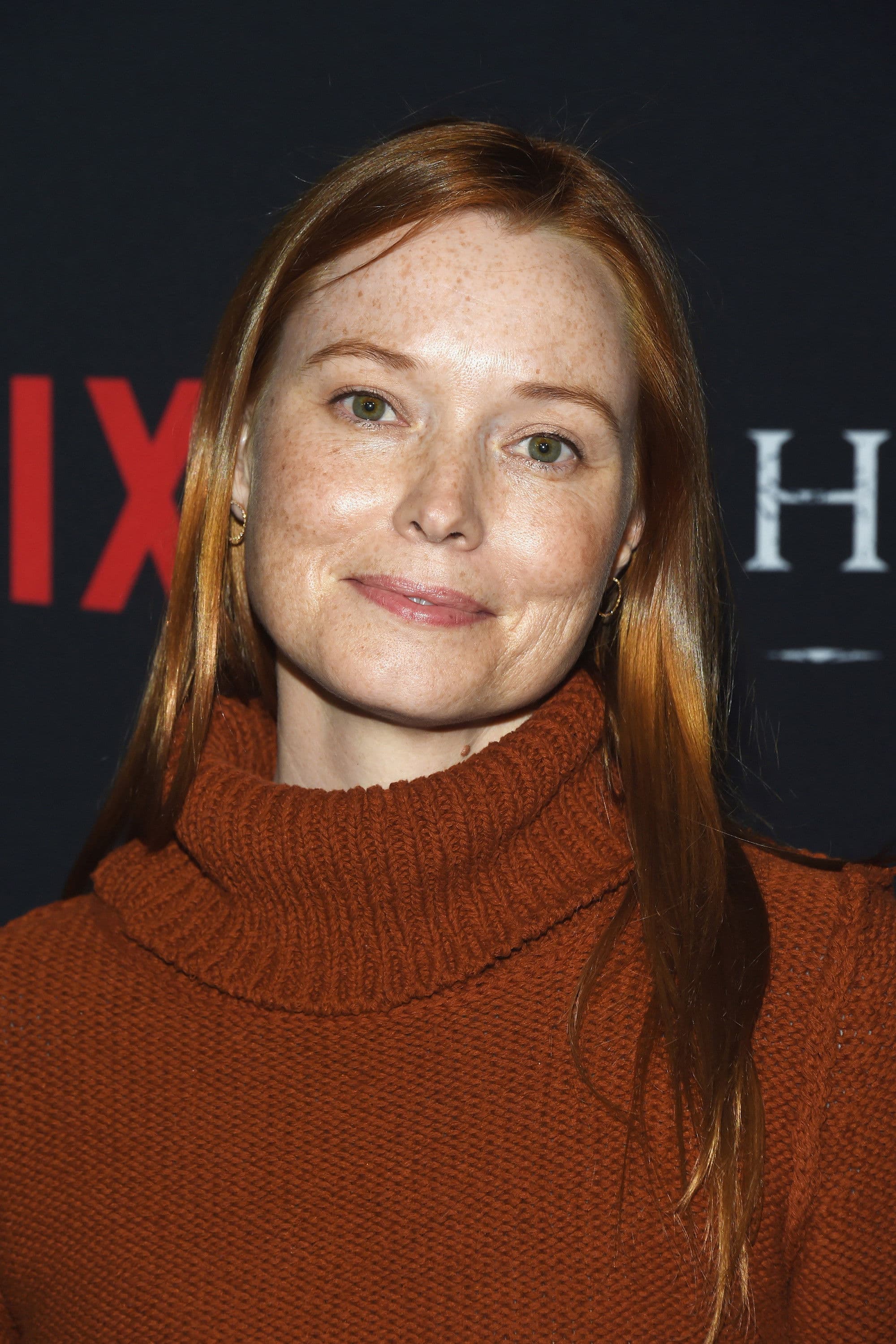 Samantha Sloyan profile