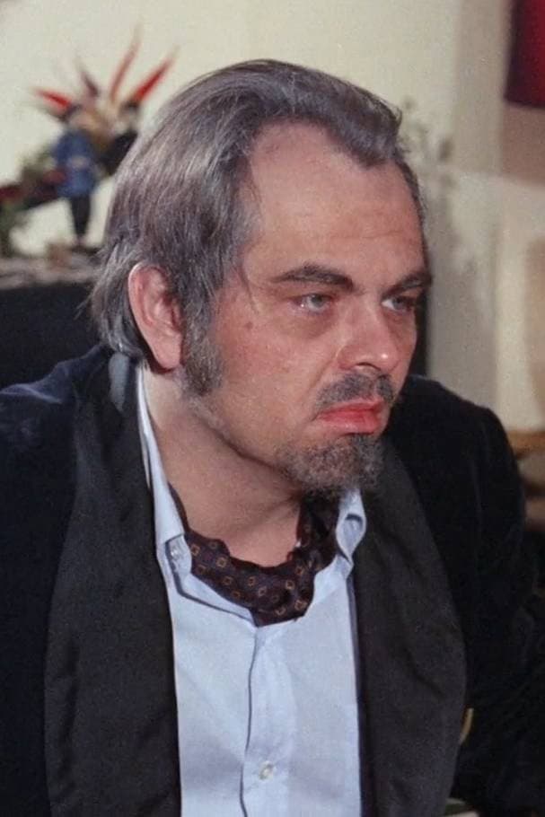 Larry Hunter profile