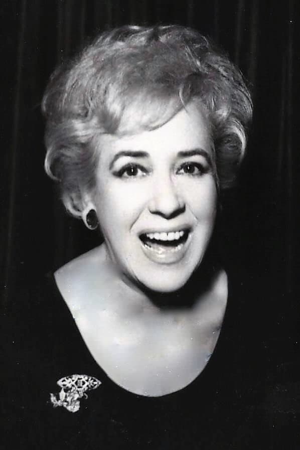 Mari Carmen Prendes profile