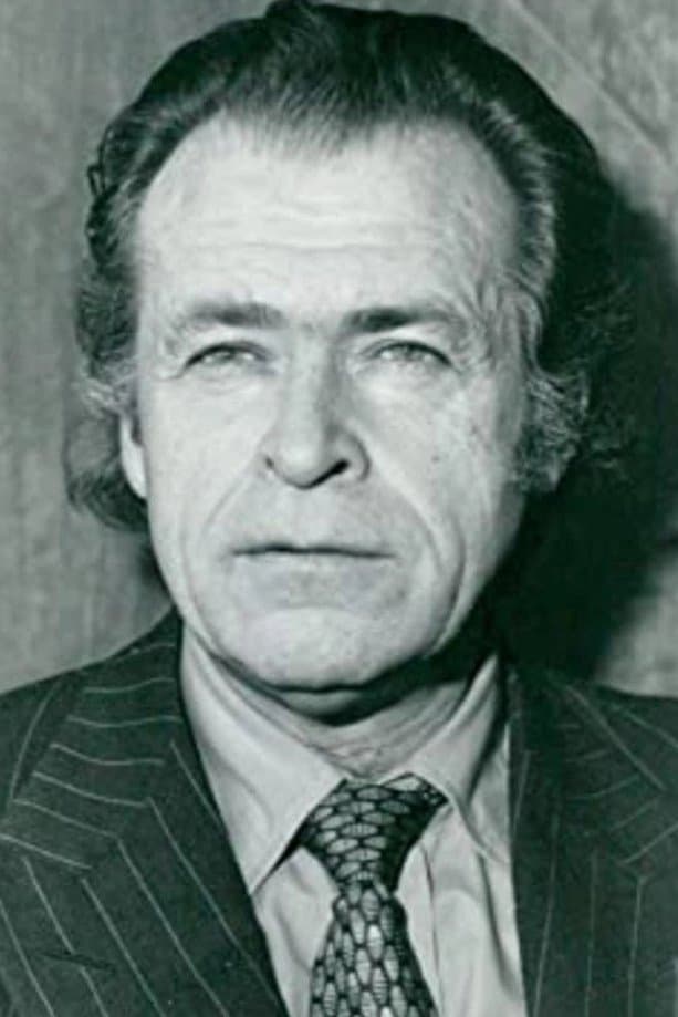 Hugh Millais profile