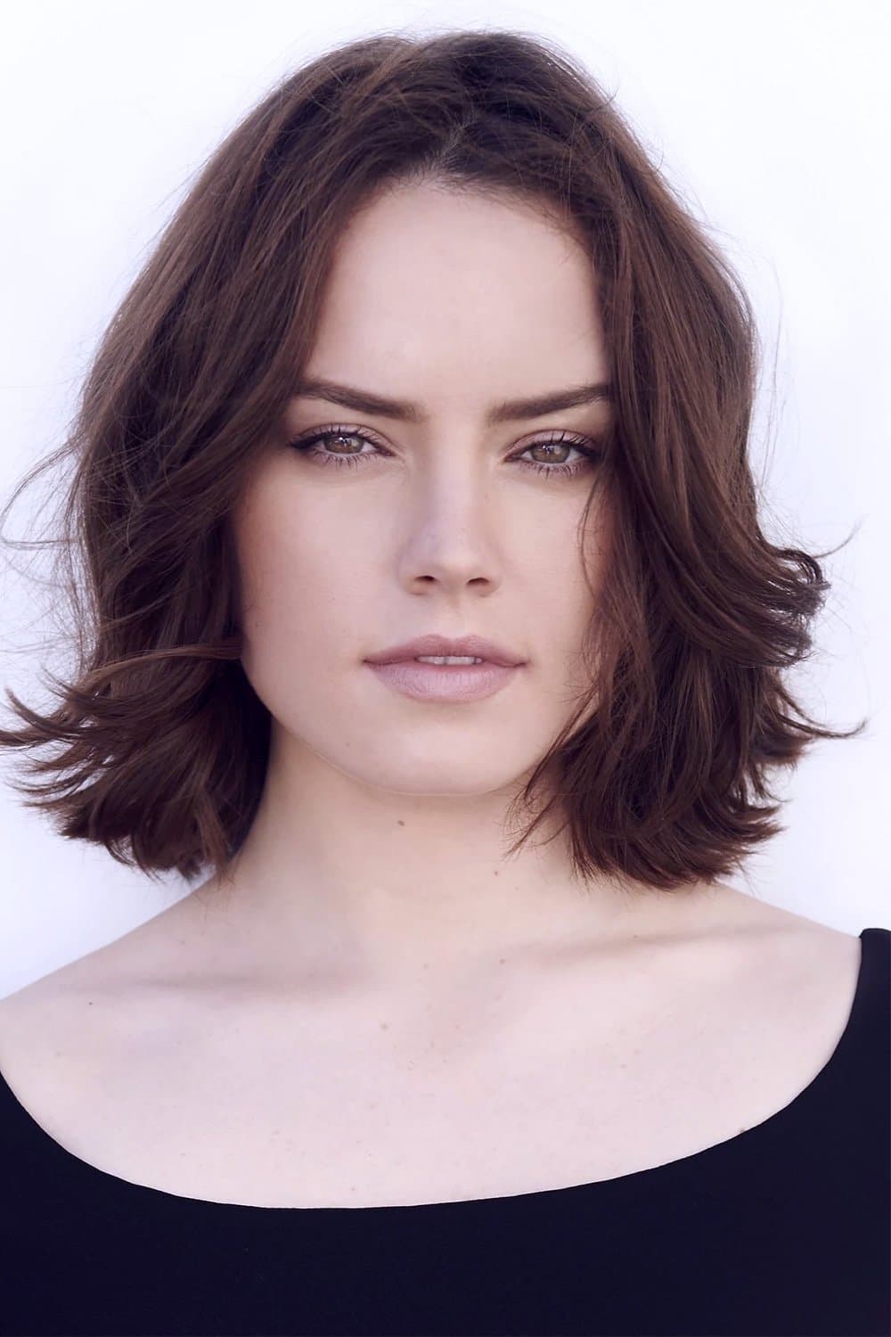 Daisy Ridley profile
